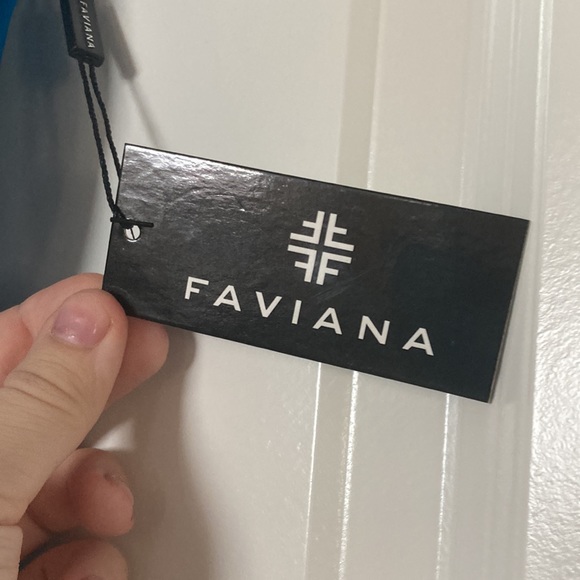 NWT Faviana Designer Prom Dress - Picture 4 of 6